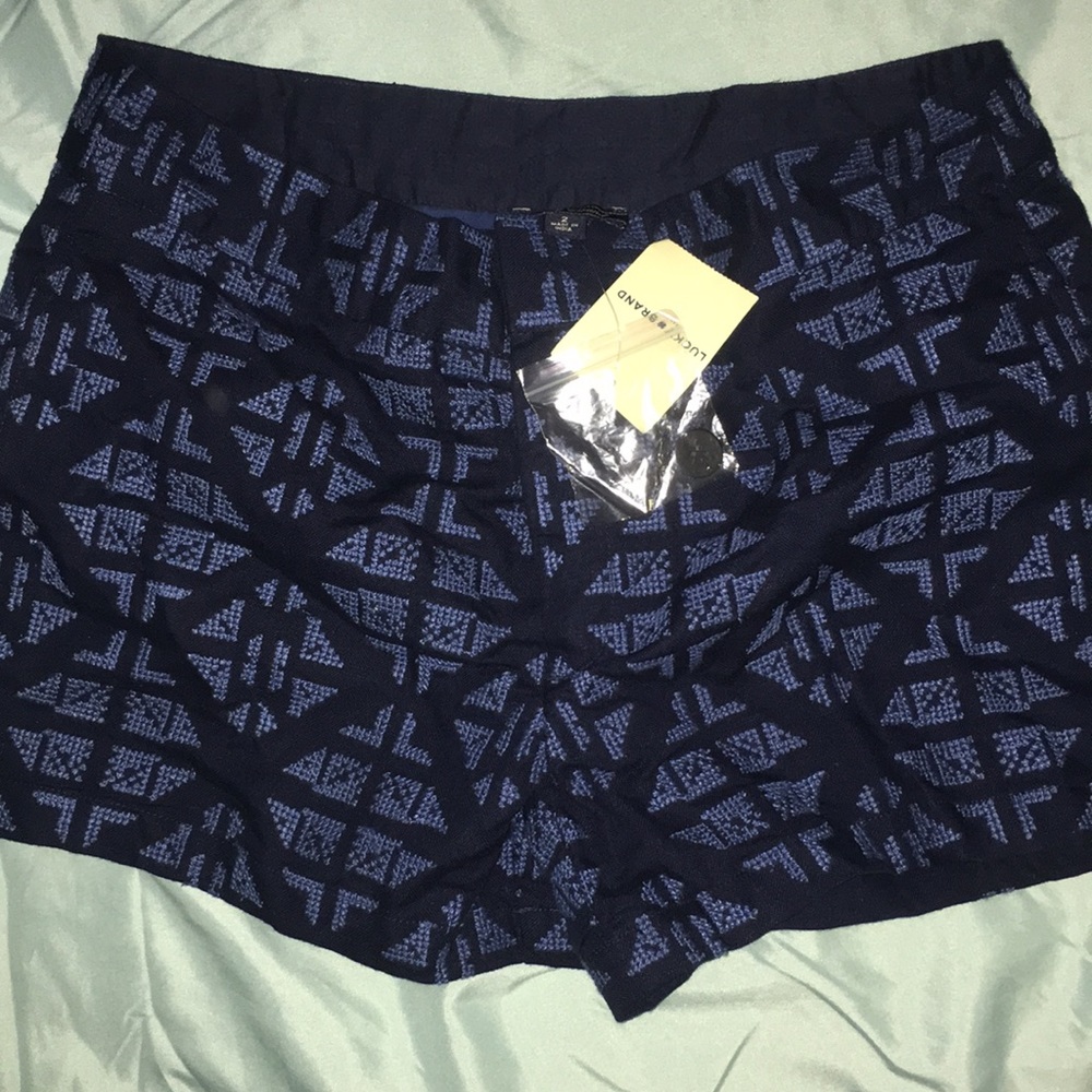 Lucky Brand blue print shorts with pockets